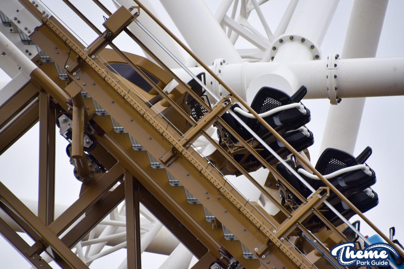 Hyperia Queue Line Installation Continues And Second Train Testing Begins