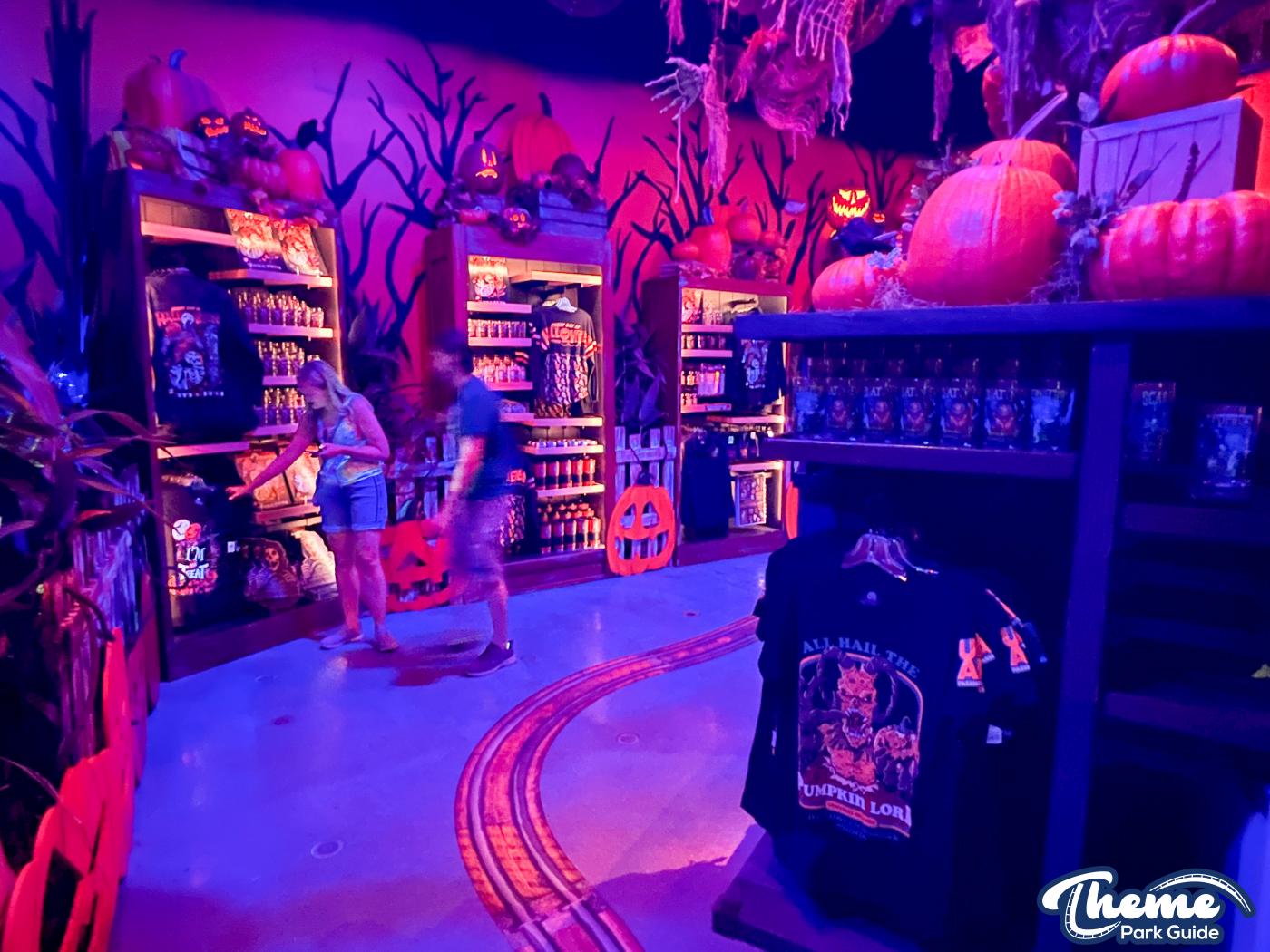 Halloween Horror Nights Tribute Store 2021 -