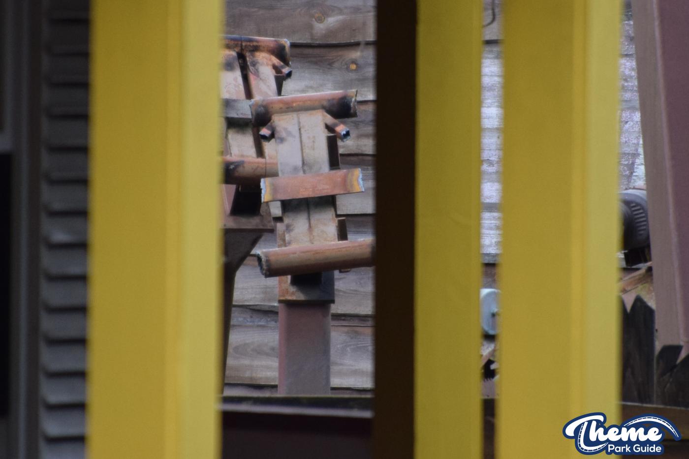 Chessington Scorpion Express Removal Begins as Track is Cut Up and Removed
