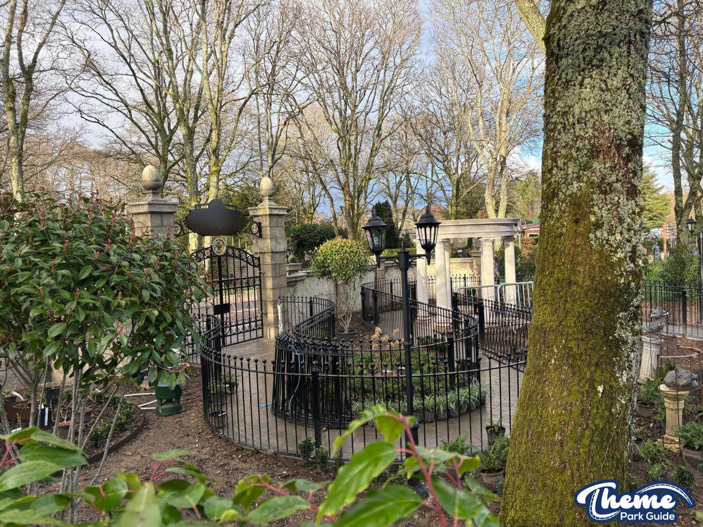 Ghostly Manor at Paultons Park Scaffolding Down