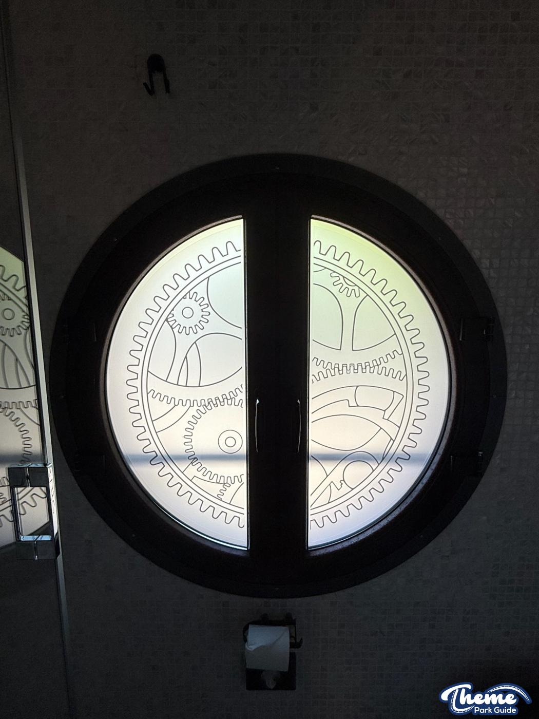 Aeronaut Cabin