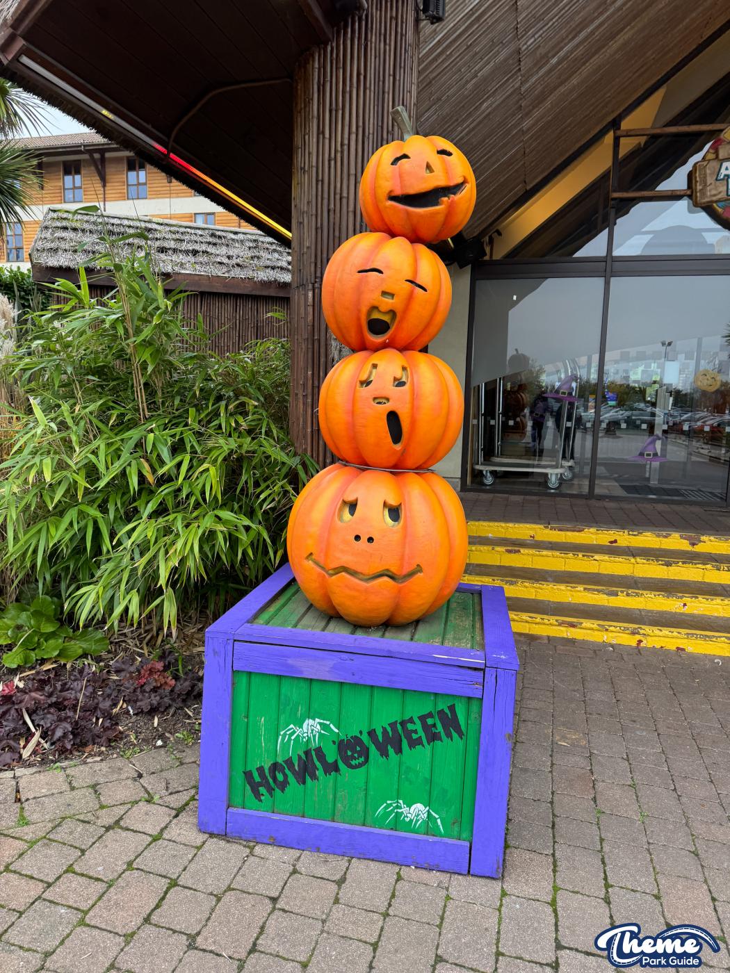 Chessington World Of Adventures - Chessington Howl'o'ween 2024
