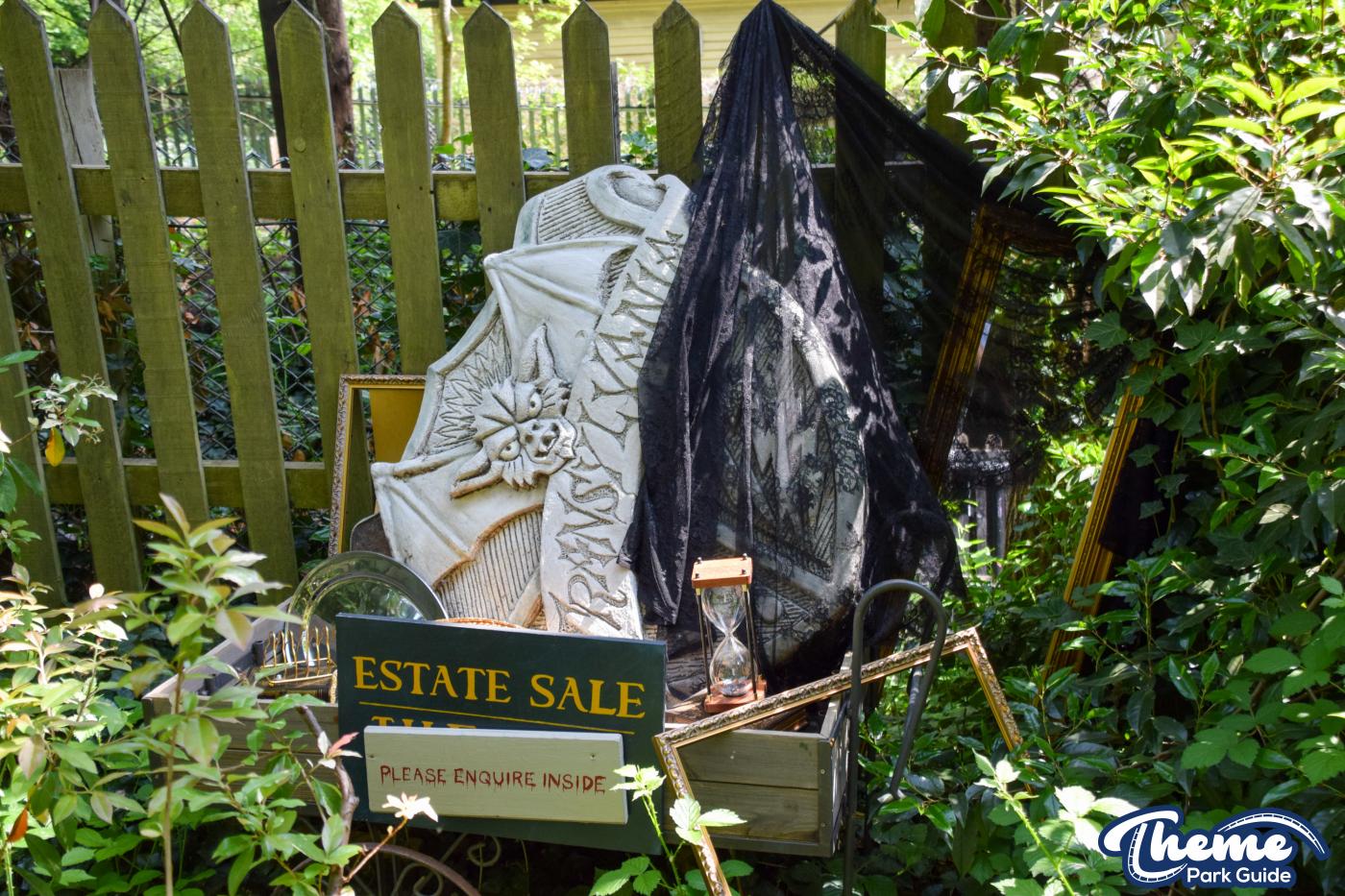 Is the Vampire Leaving Chessington? Signage Sparks Speculation