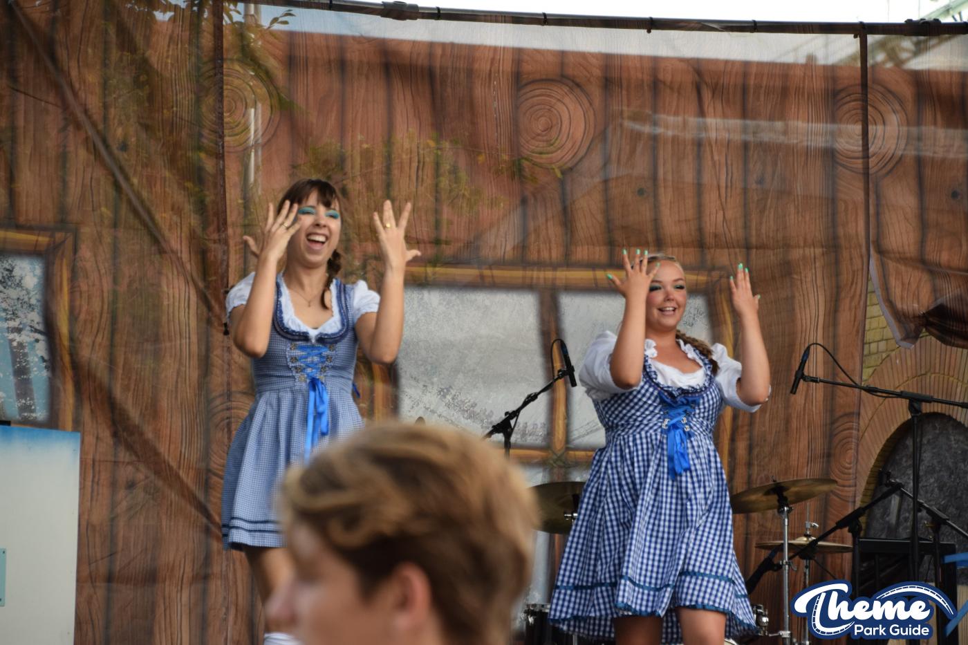 Thorpe Park - Thorpe Park Oktoberfest 2024