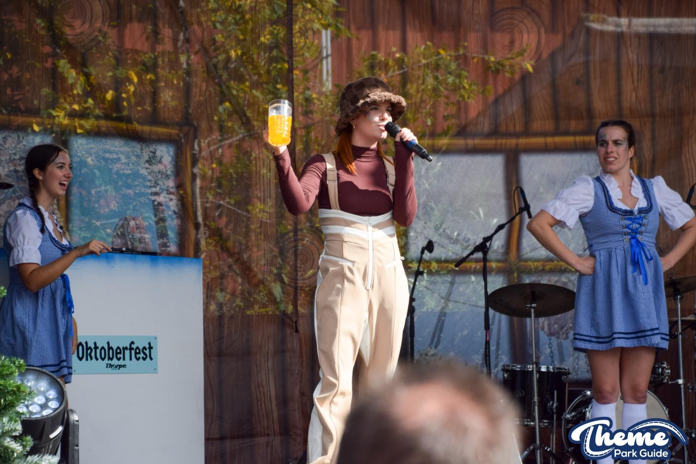 Thorpe Park - Thorpe Park Oktoberfest 2024