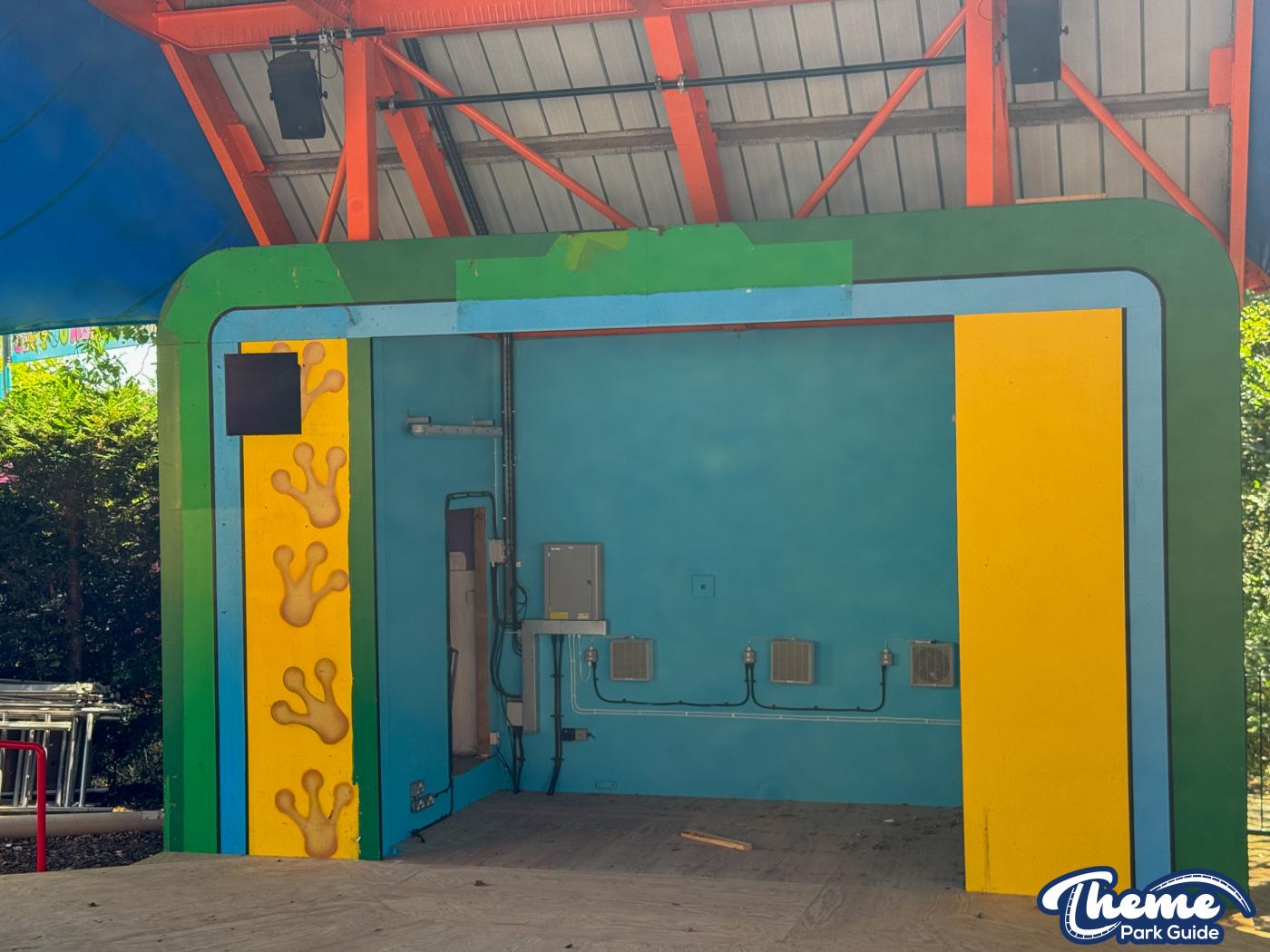 Puppet Theatre in DUPLO Valley Still Under Refurbishment