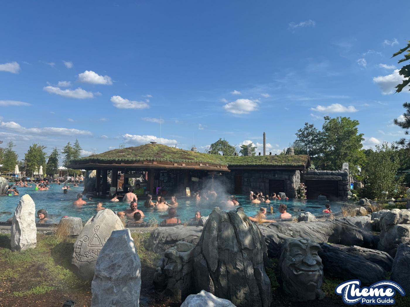 Svømmepøl