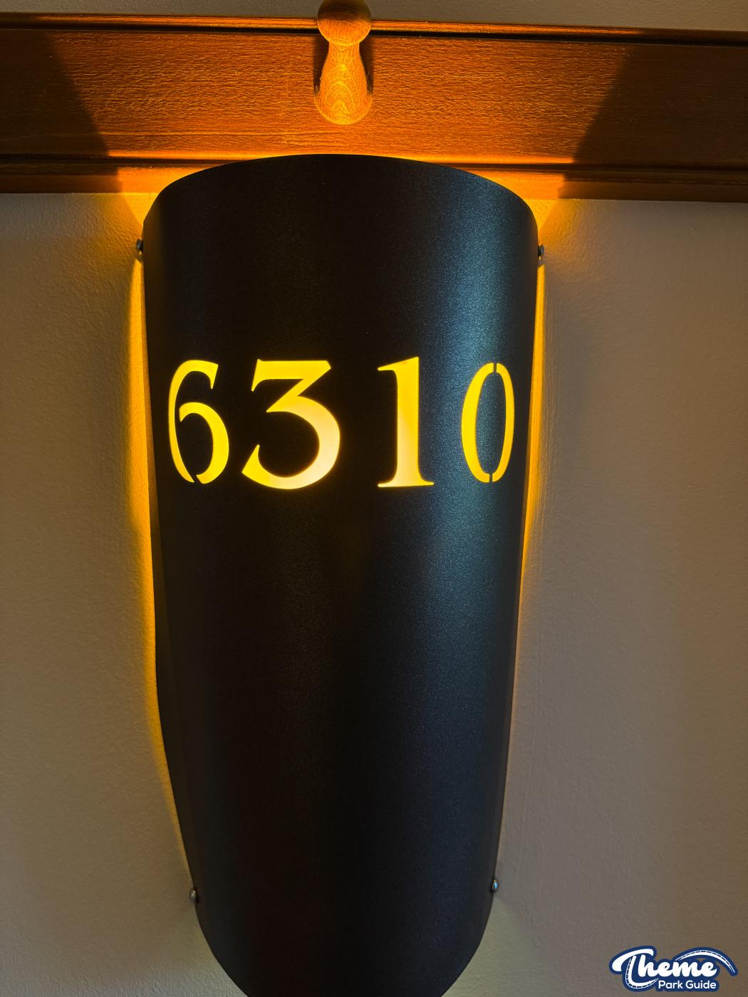 Bell Rock Themed Suite