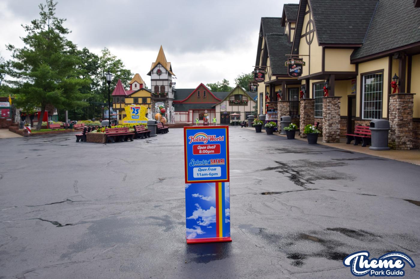 <p>Holiday World & Splashin' Safari </p>
