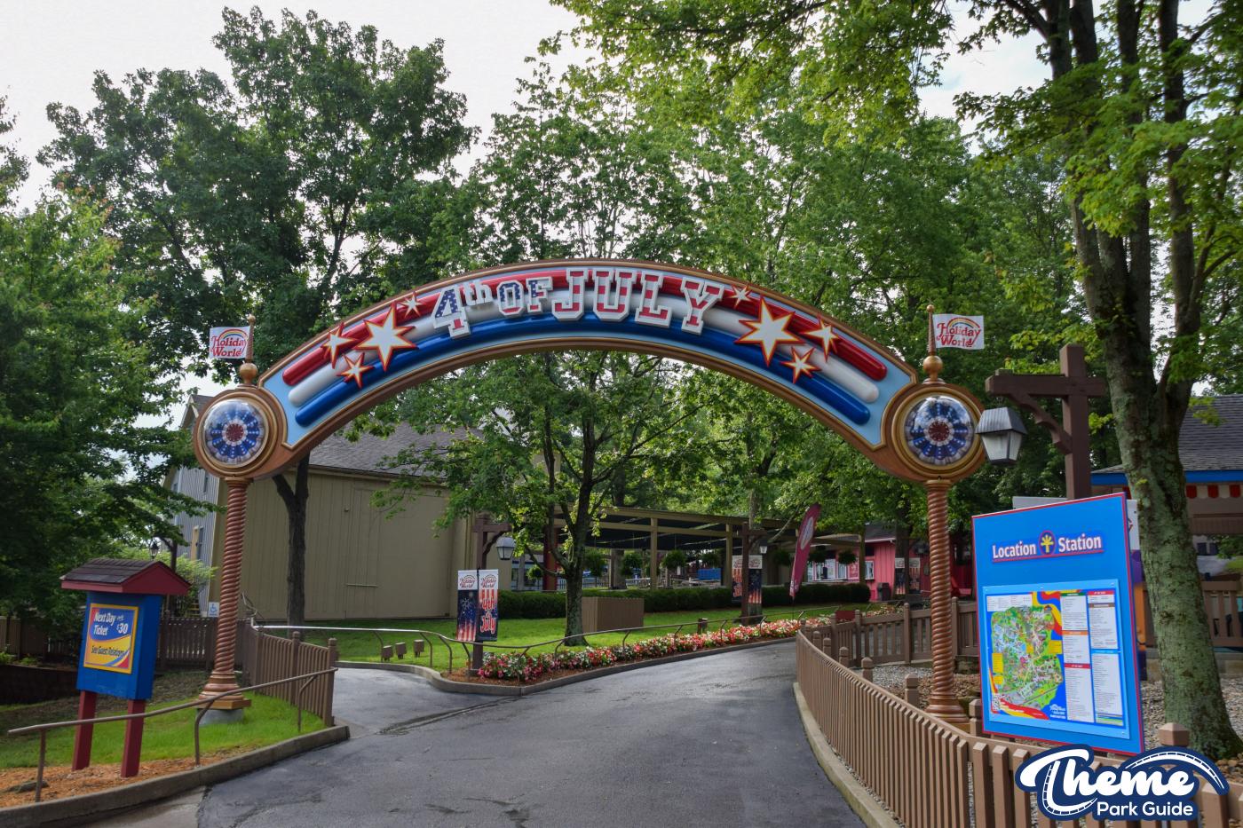 <p>Holiday World & Splashin' Safari </p>