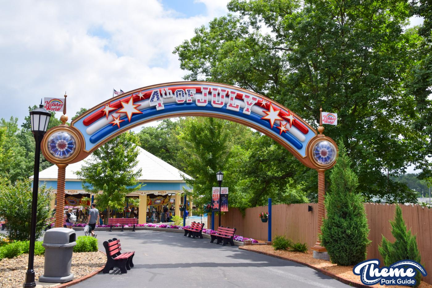 <p>Holiday World & Splashin' Safari </p>
