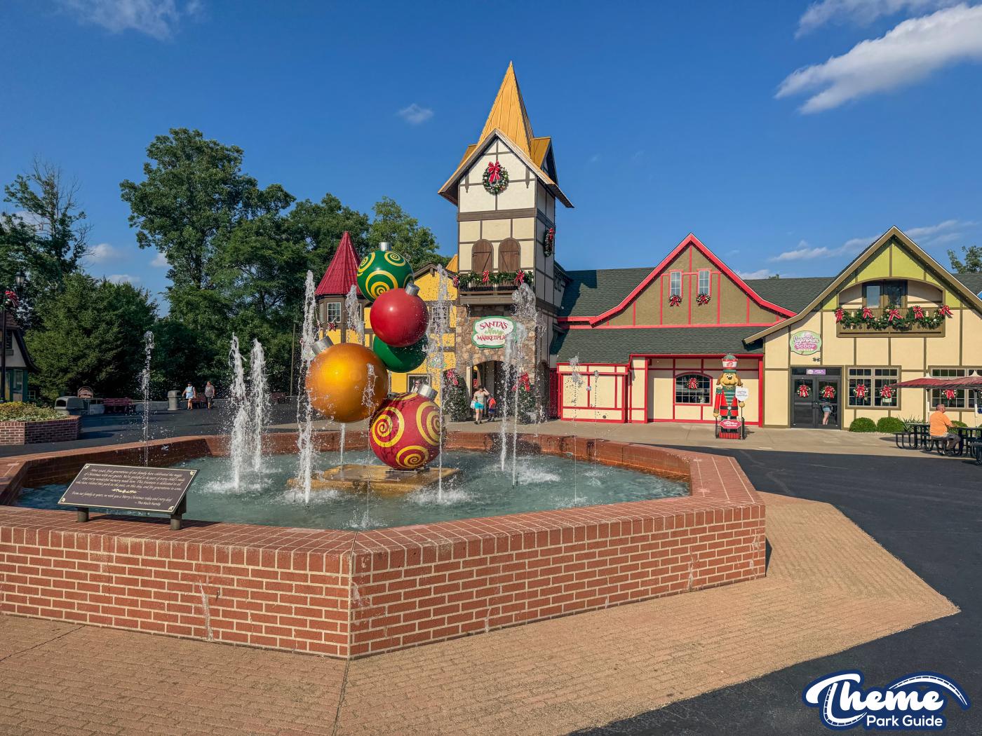 <p>Holiday World & Splashin' Safari </p>