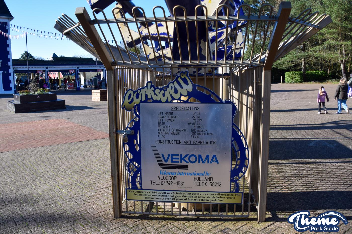 Alton Towers Begins Repainting Iconic Corkscrew at Park Entrance