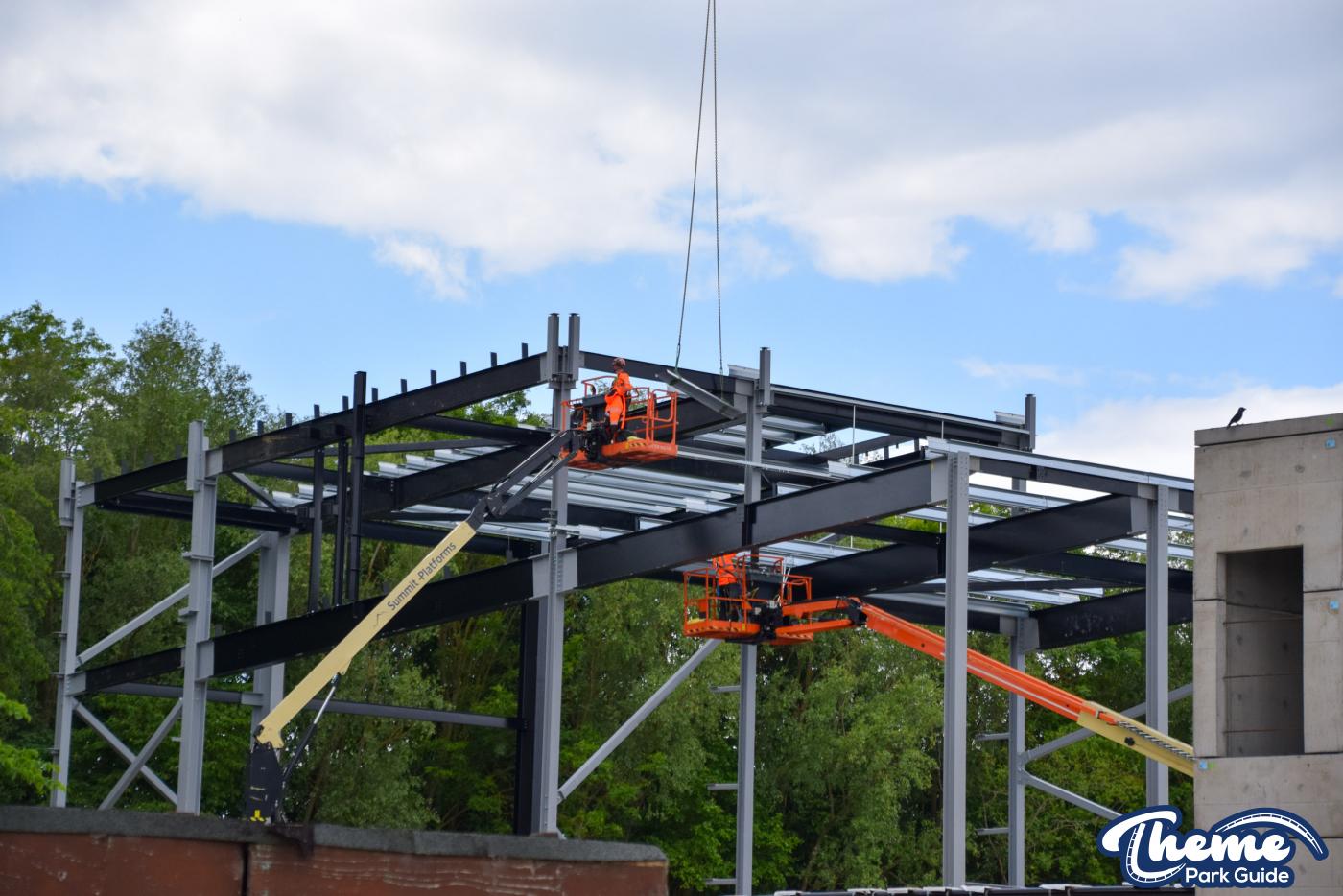 World of Minecraft Station Structure Begins Installation