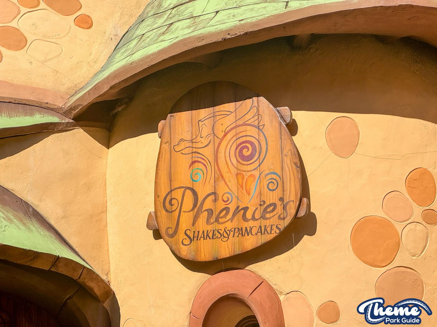 Phenie's Shakes & Pancakes