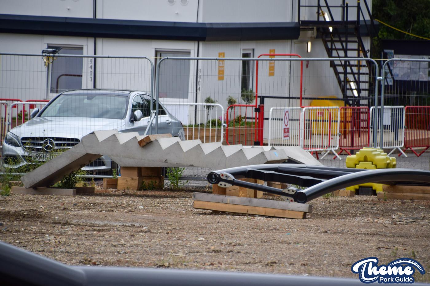 Minecraft Rollercoaster Station Begins to Be Enclosed at Chessington