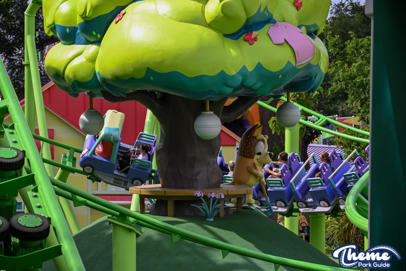 Bluey The Ride: Here Come The Grannies - CBeebies Land