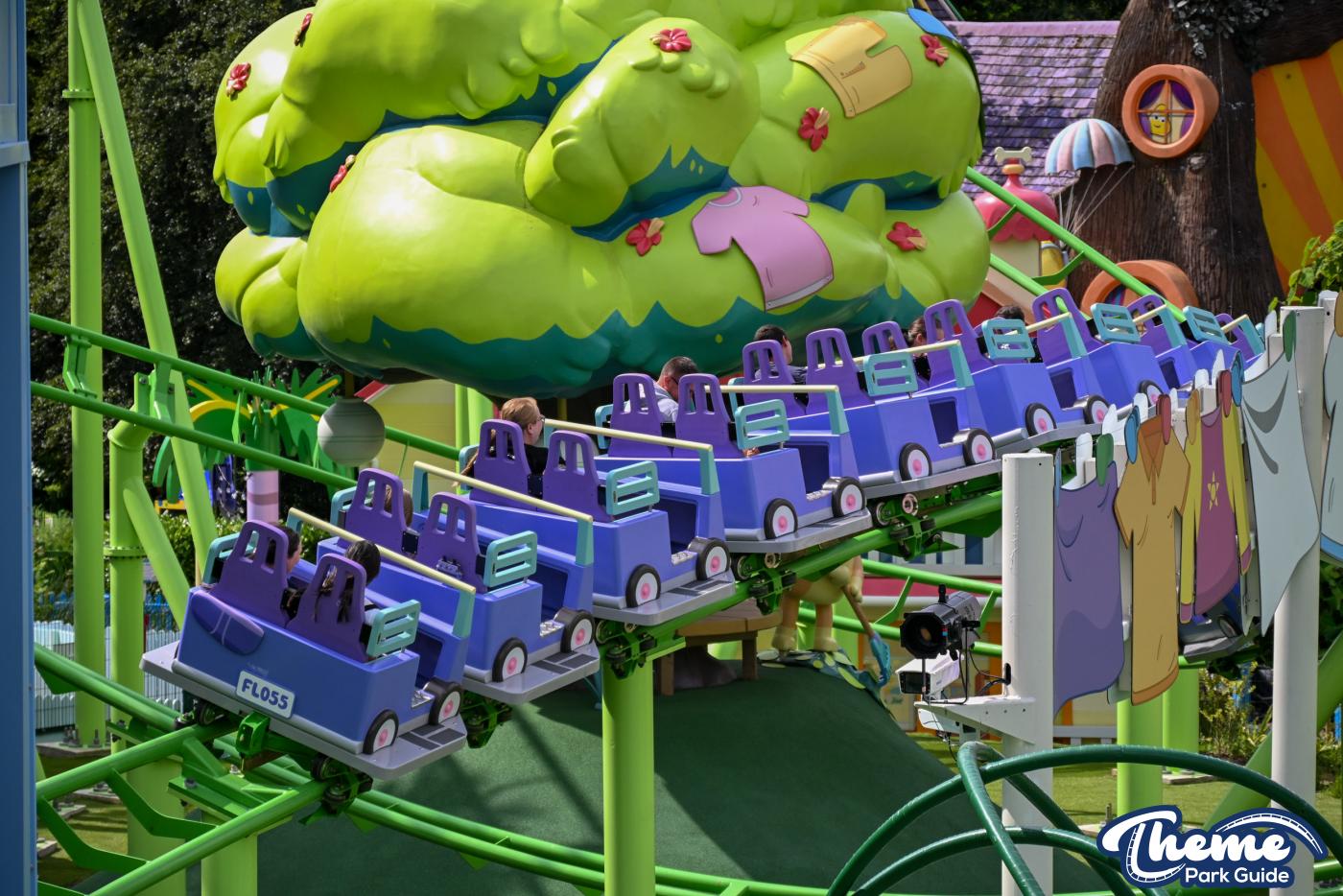 Bluey The Ride: Here Come The Grannies - CBeebies Land
