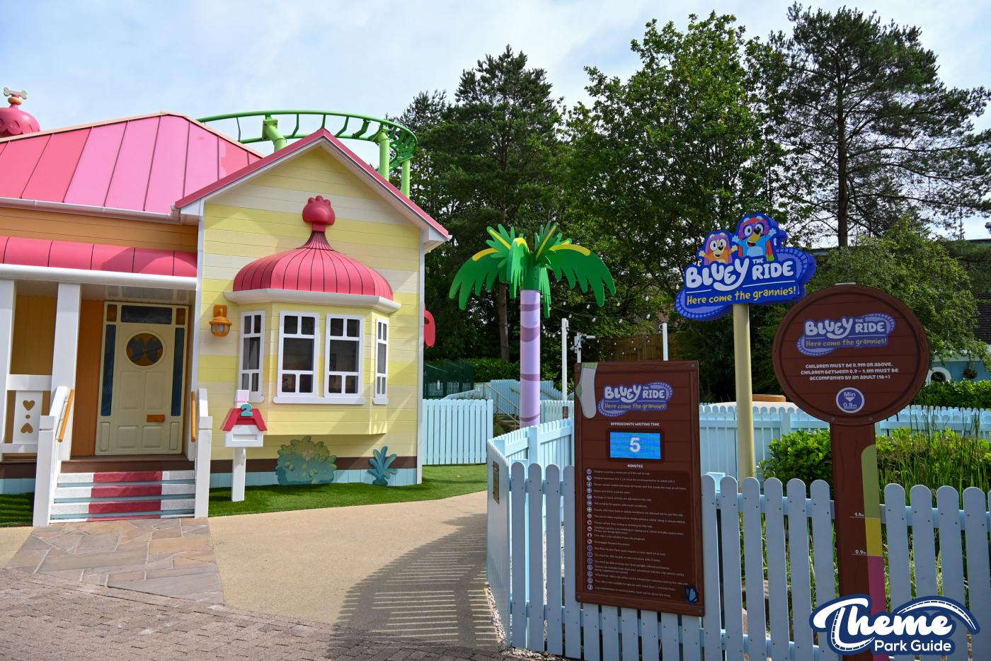 Bluey The Ride: Here Come The Grannies - CBeebies Land