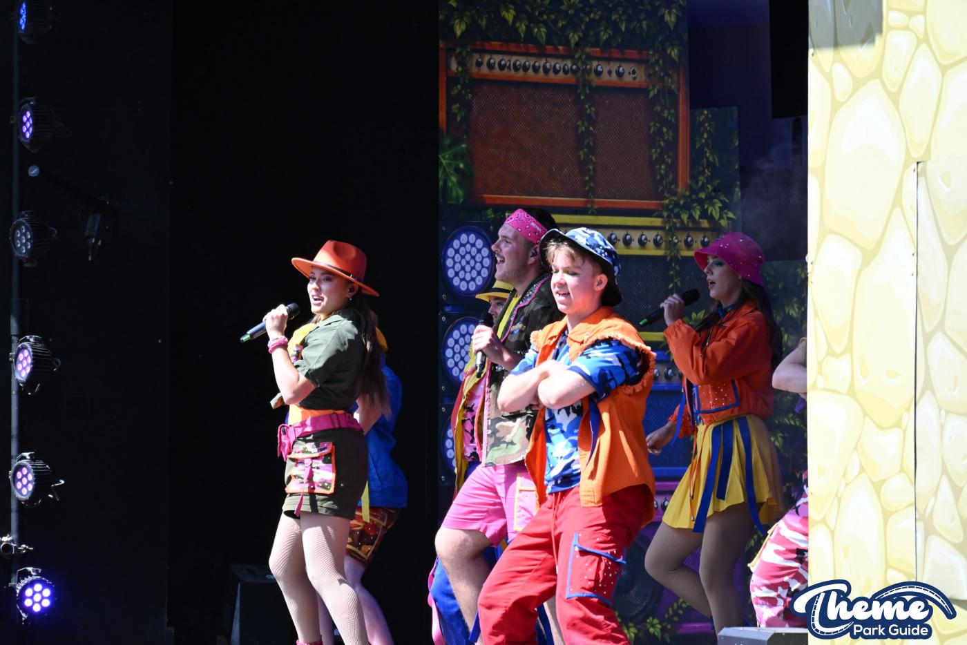 Adventunes World Tour 2026 -