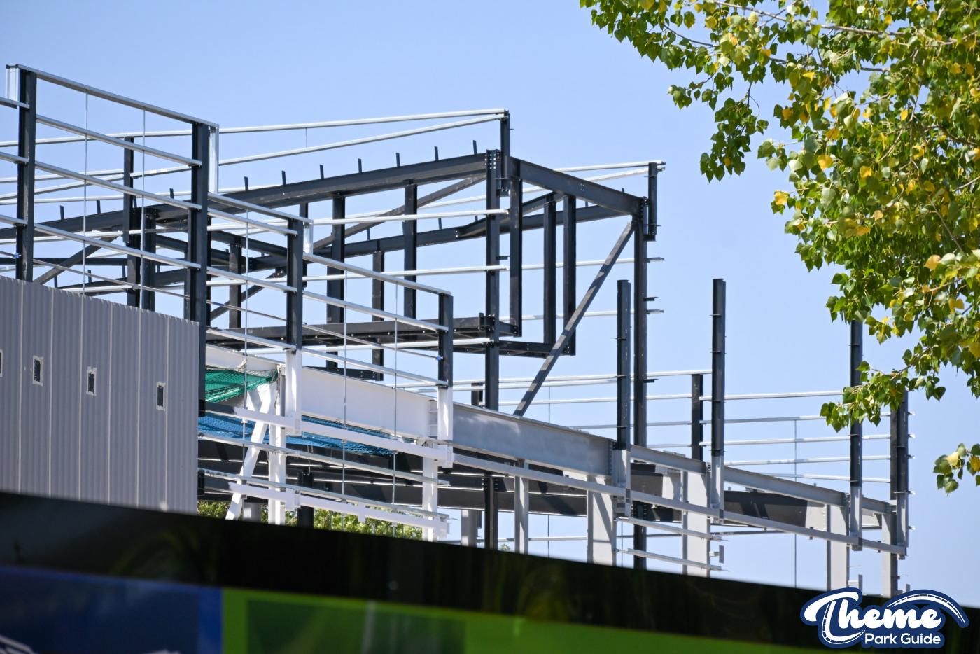Minecraft Coaster’s Indoor Track, Possible Spike and Elevated Queue Take Shape