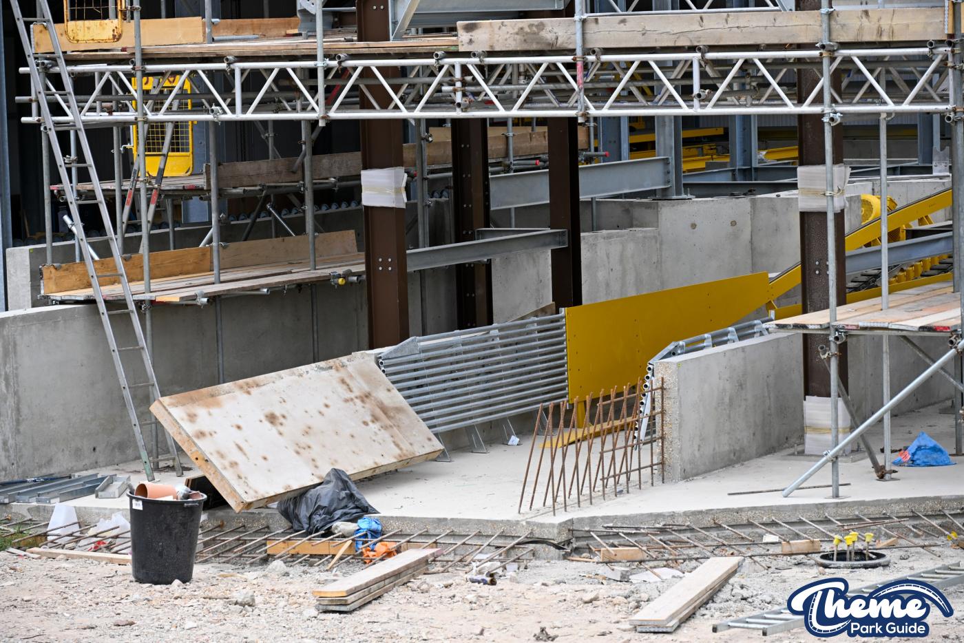 Serpent’s Curse Theming Installed as Construction Progresses at Paultons Park