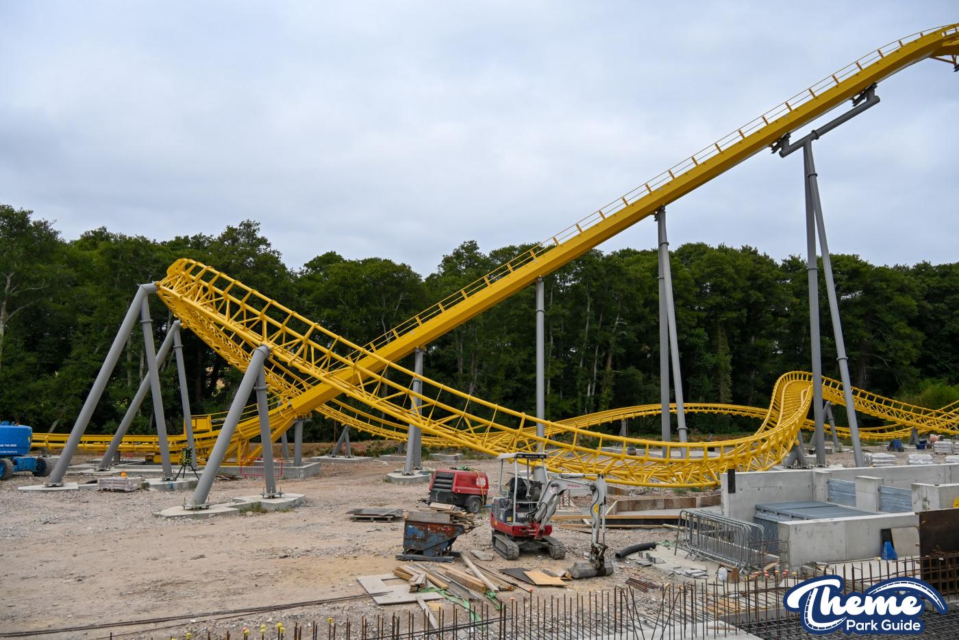 Serpent’s Curse Theming Installed as Construction Progresses at Paultons Park