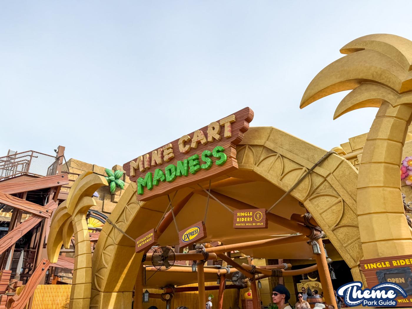 Donkey Kong Mine Cart Madness -  Epic Universe