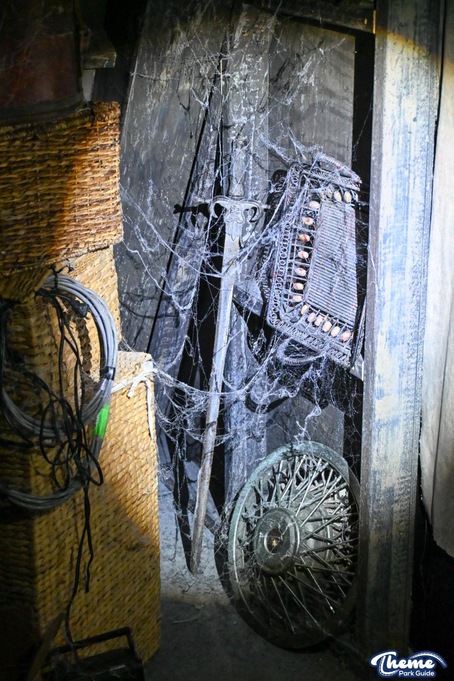 Evil Dead Burn Behind the Scenes -