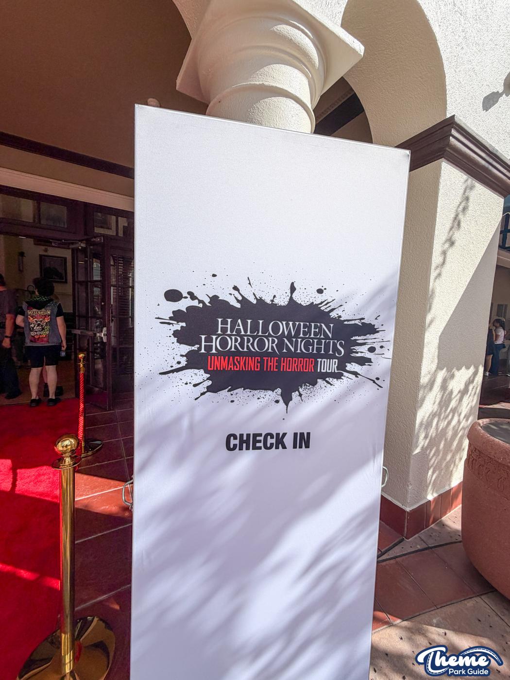 Universal Studios - HHN 35 Behind the Screams Unmasking the Horror Tour Review