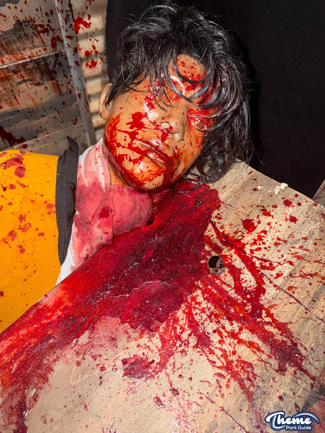 Universal Studios - HHN 35 Behind the Screams Unmasking the Horror Tour Review