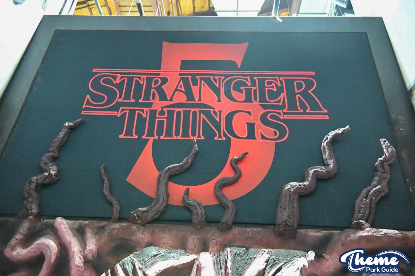 Universal Studios - HHN 35 Behind the Screams Unmasking the Horror Tour Review