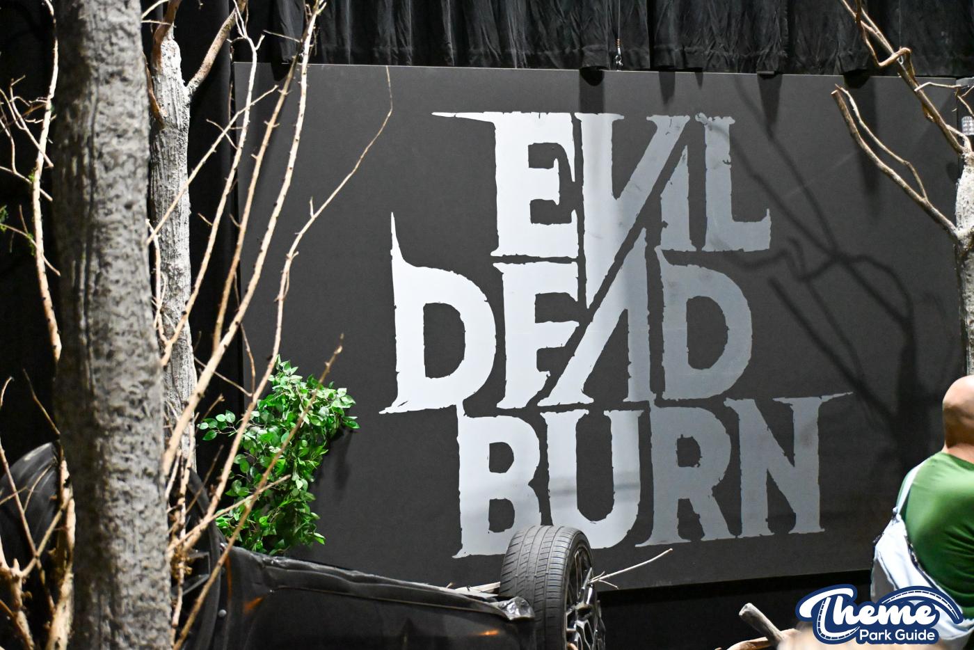 Universal Studios - HHN 35 Behind the Screams Unmasking the Horror Tour Review