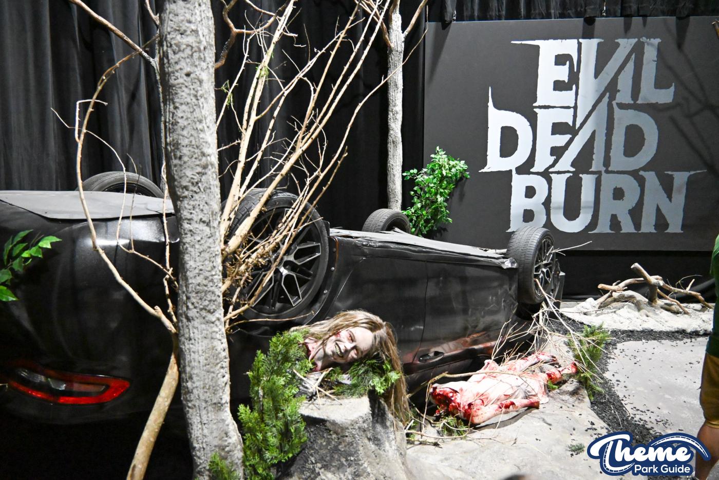 Universal Studios - HHN 35 Behind the Screams Unmasking the Horror Tour Review