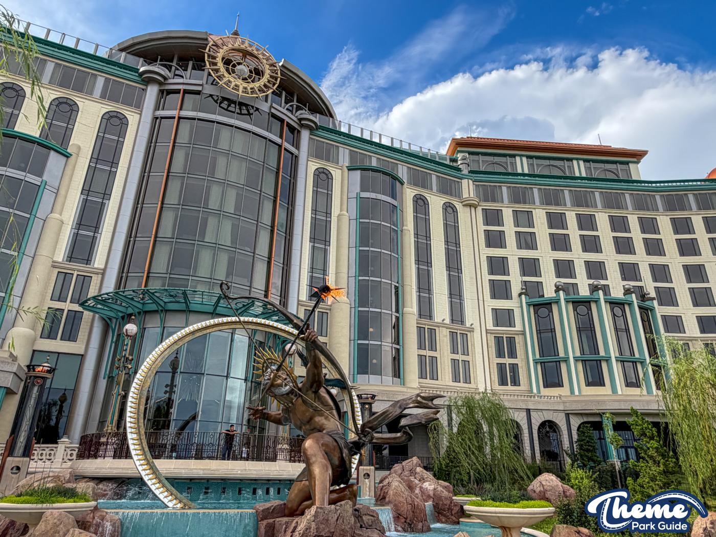 Helios Grand Hotel - Epic Universe