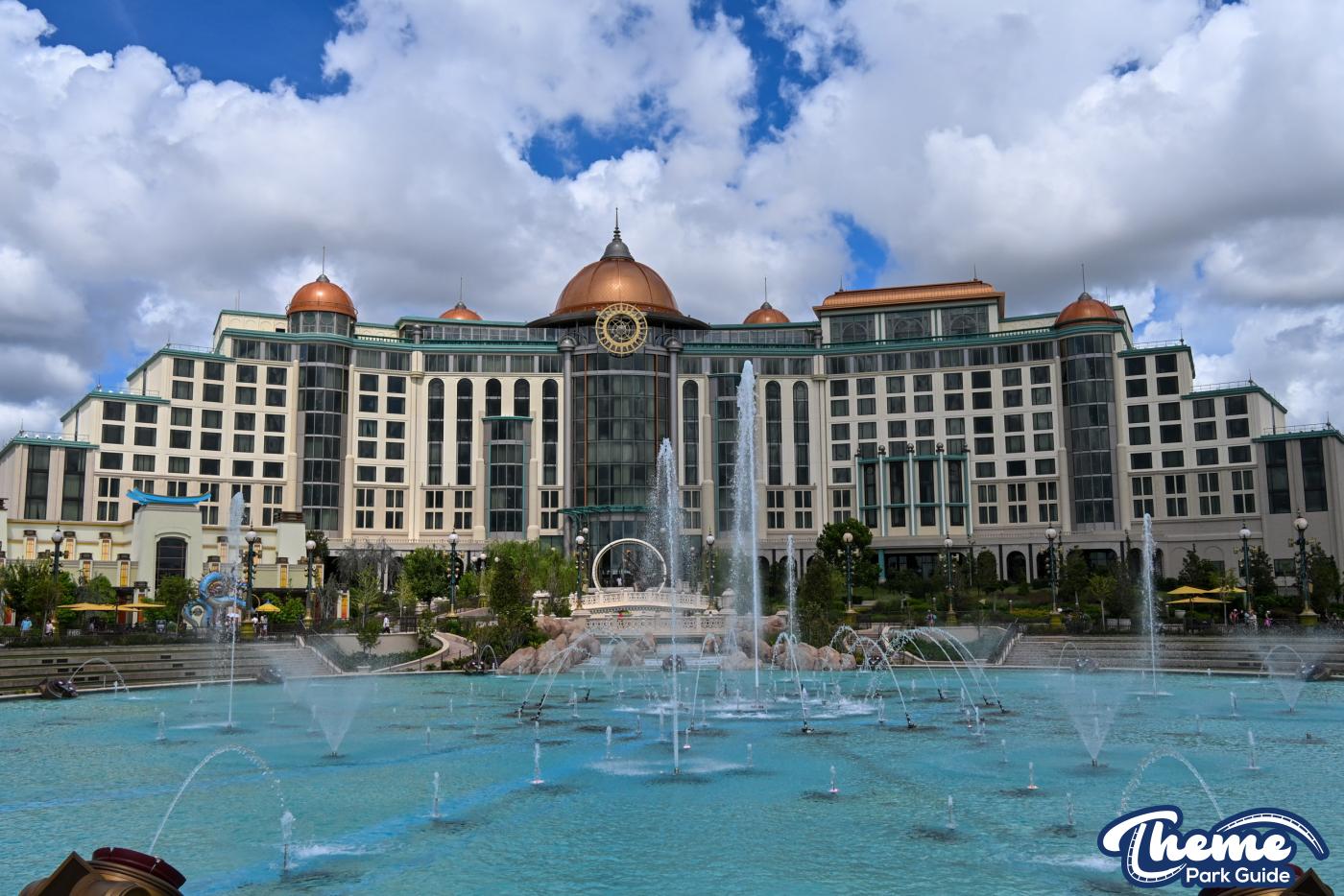 Helios Grand Hotel - Epic Universe