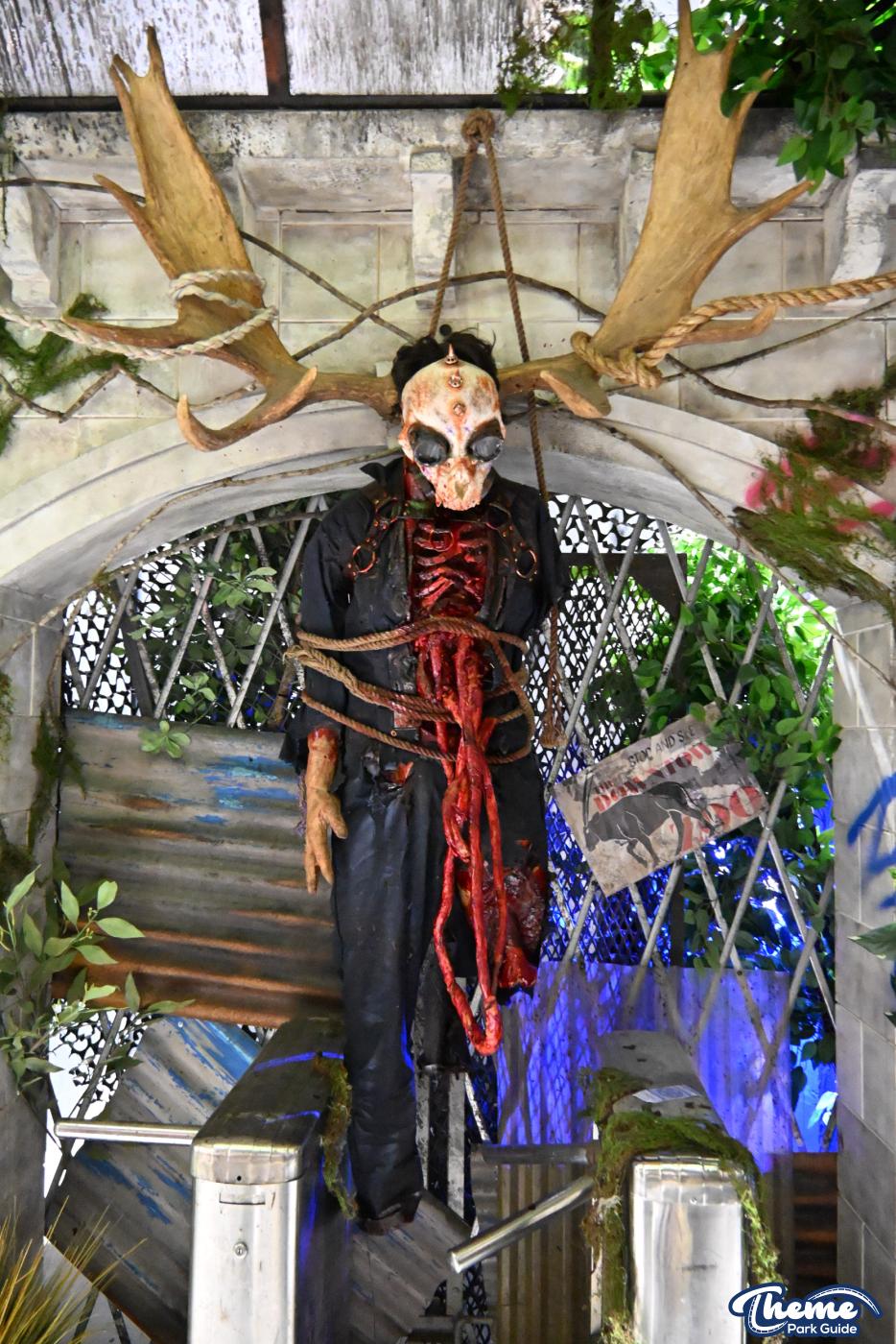 Madlands: Caged Cannibals Behind the Scenes -