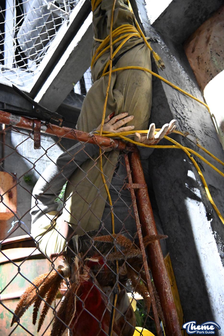 Madlands: Caged Cannibals Behind the Scenes -