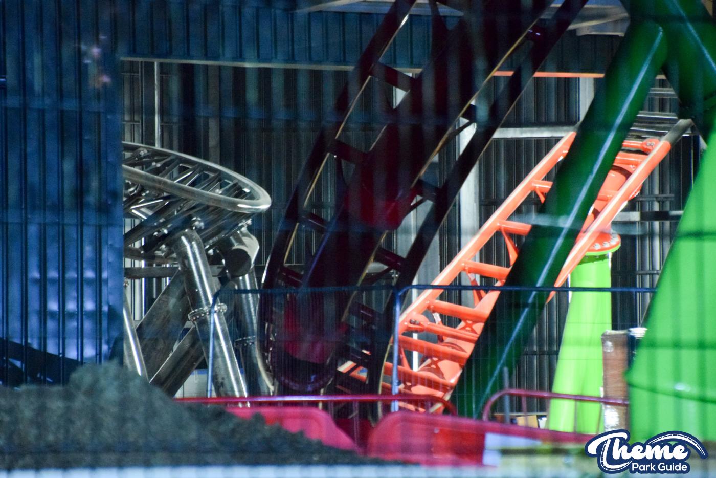 Escape the Nether Rollercoaster's Incredible Track Layout Revealed in the Dark at Chessington!