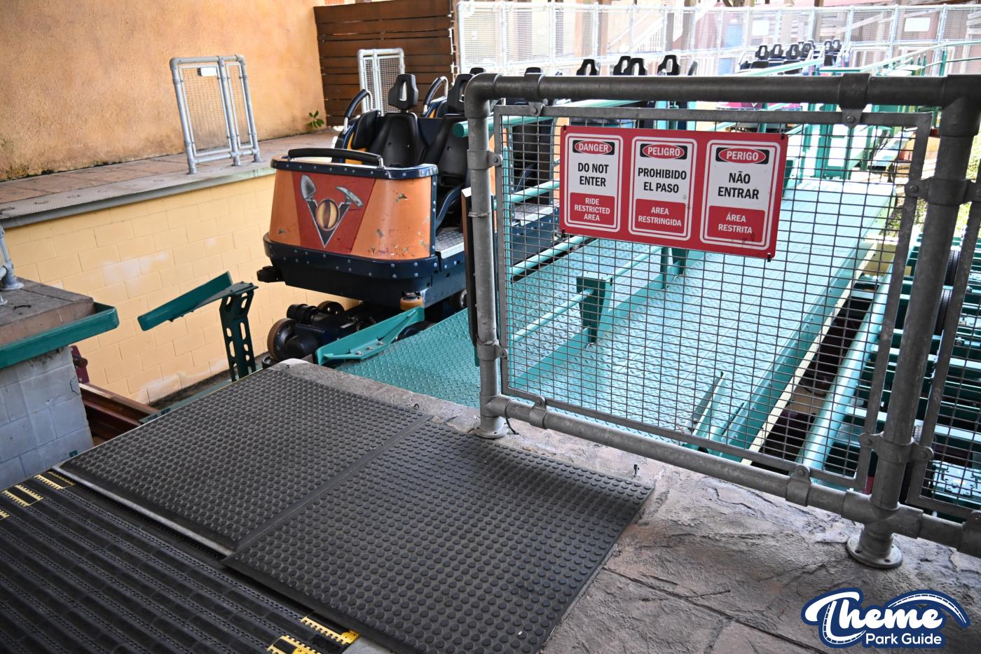 Busch Gardens Tampa - Busch Gardens Tampa Roller Coaster Insider Tour Review
