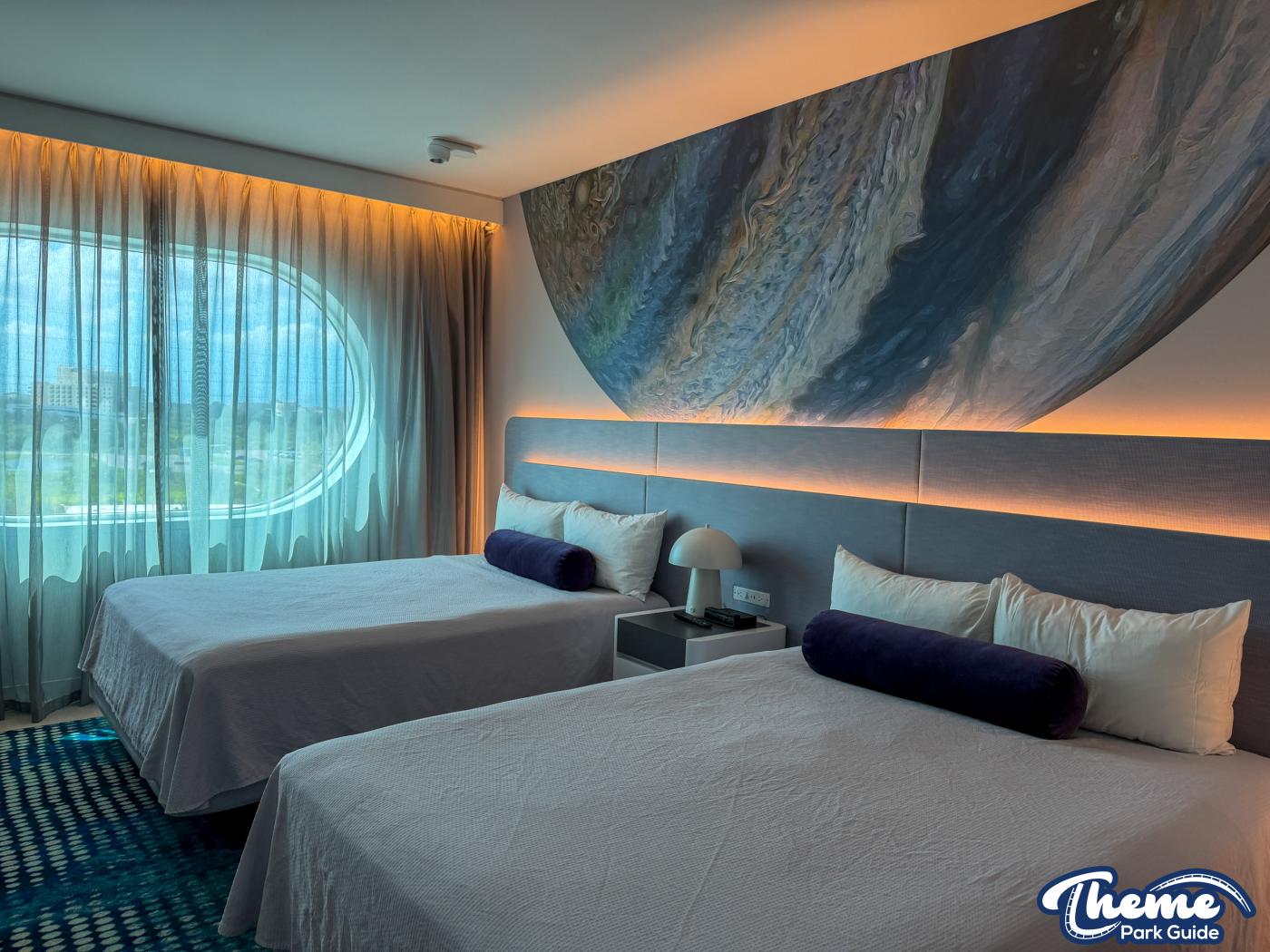 Terra Luna Room